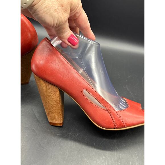 ALDO Red Leather Peep Toe‎ Heels Women’s Size 40 (US 9.5-10) Wood Cone Heel - Picture 8 of 13